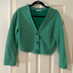 Zara cropped sweater size small in Kelly green